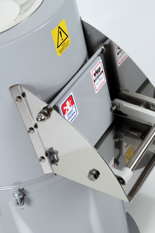 Škrabka brambor ŠKBZ 6L – 6kg/1 dávku